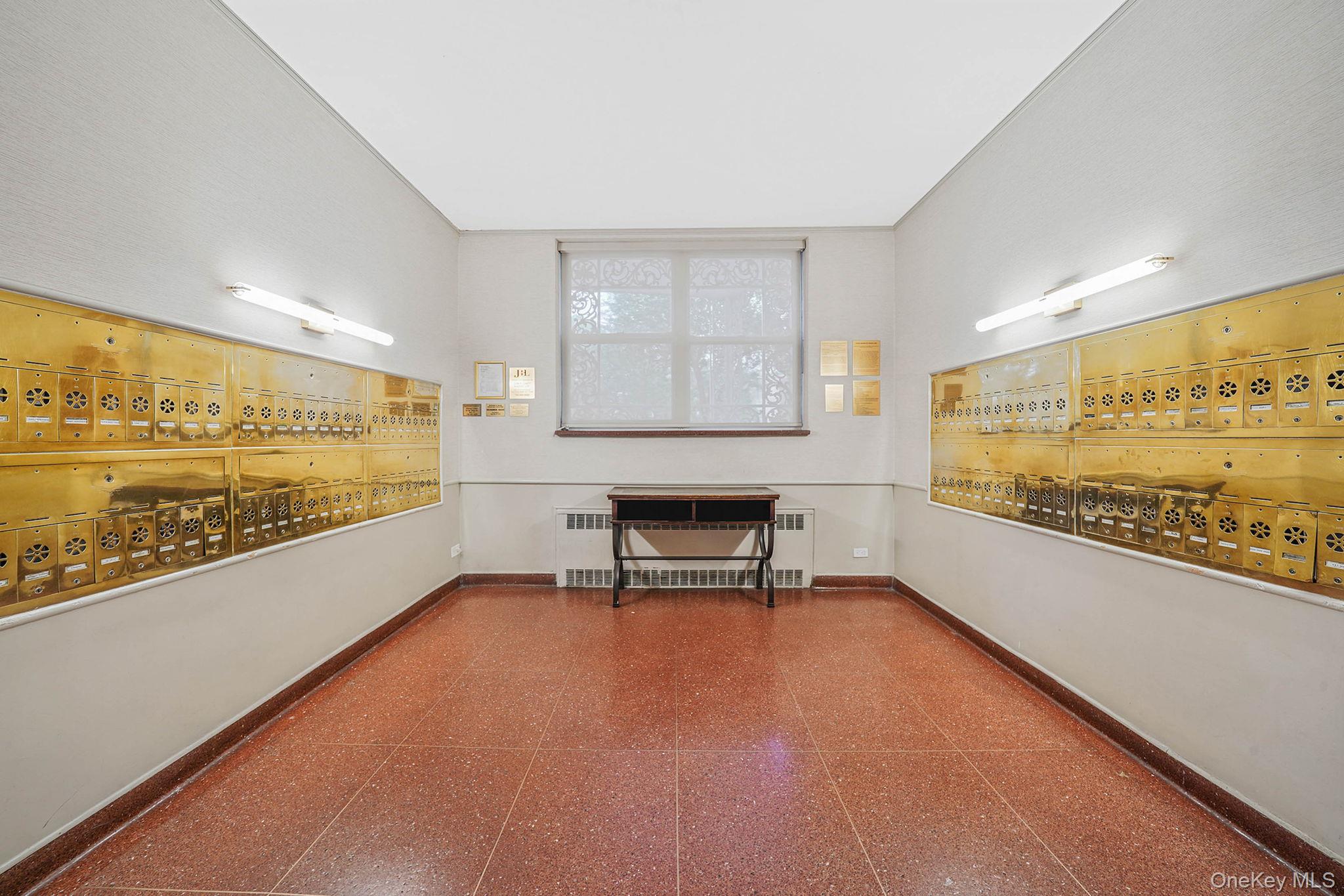 #11 photo, 67-66 108th Street, Forest Hills , NY 11375