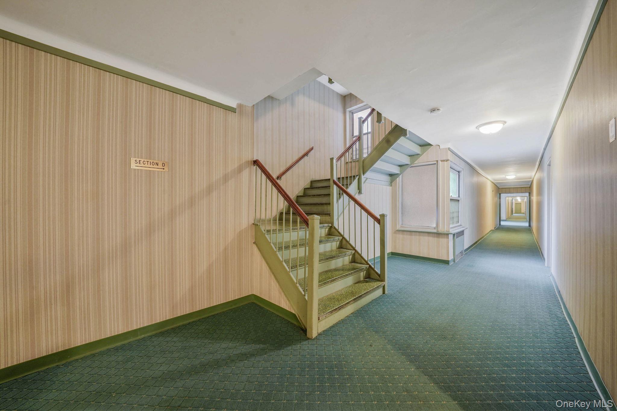 #13 photo, 67-66 108th Street, Forest Hills , NY 11375