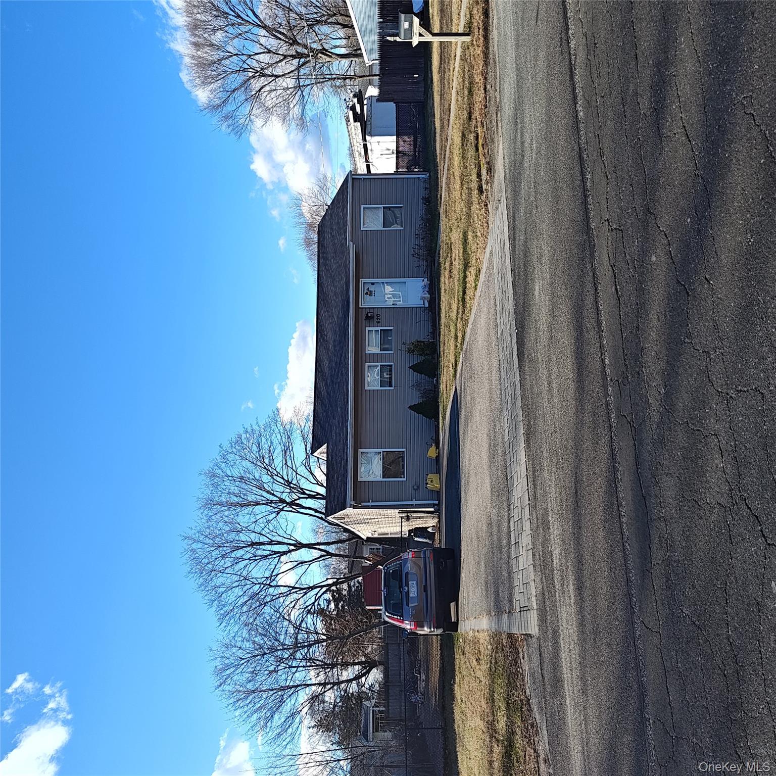 #5 photo, 620 Michigan Avenue, 東長島 Bellport , NY 11713