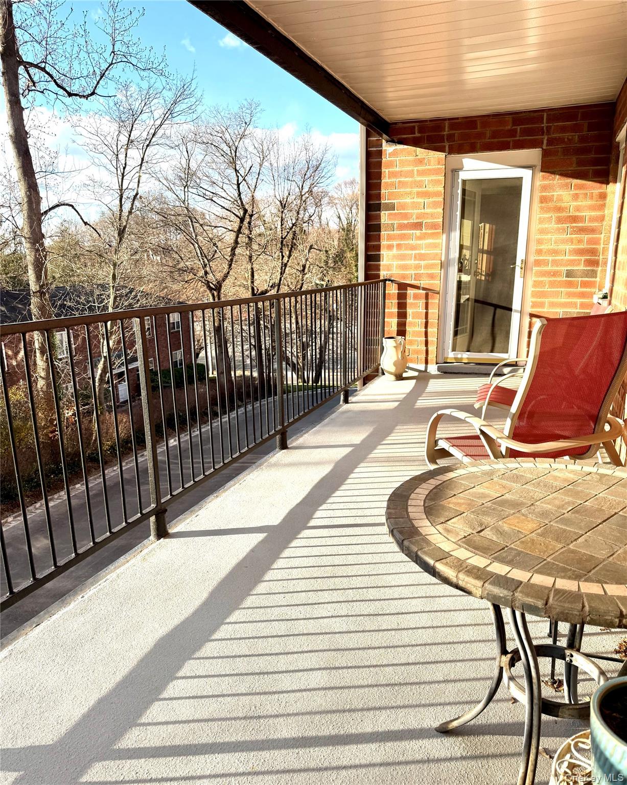 #10 photo, 30 Pearsall Avenue, নাসাউ কাউন্টি Glen Cove , NY 11542