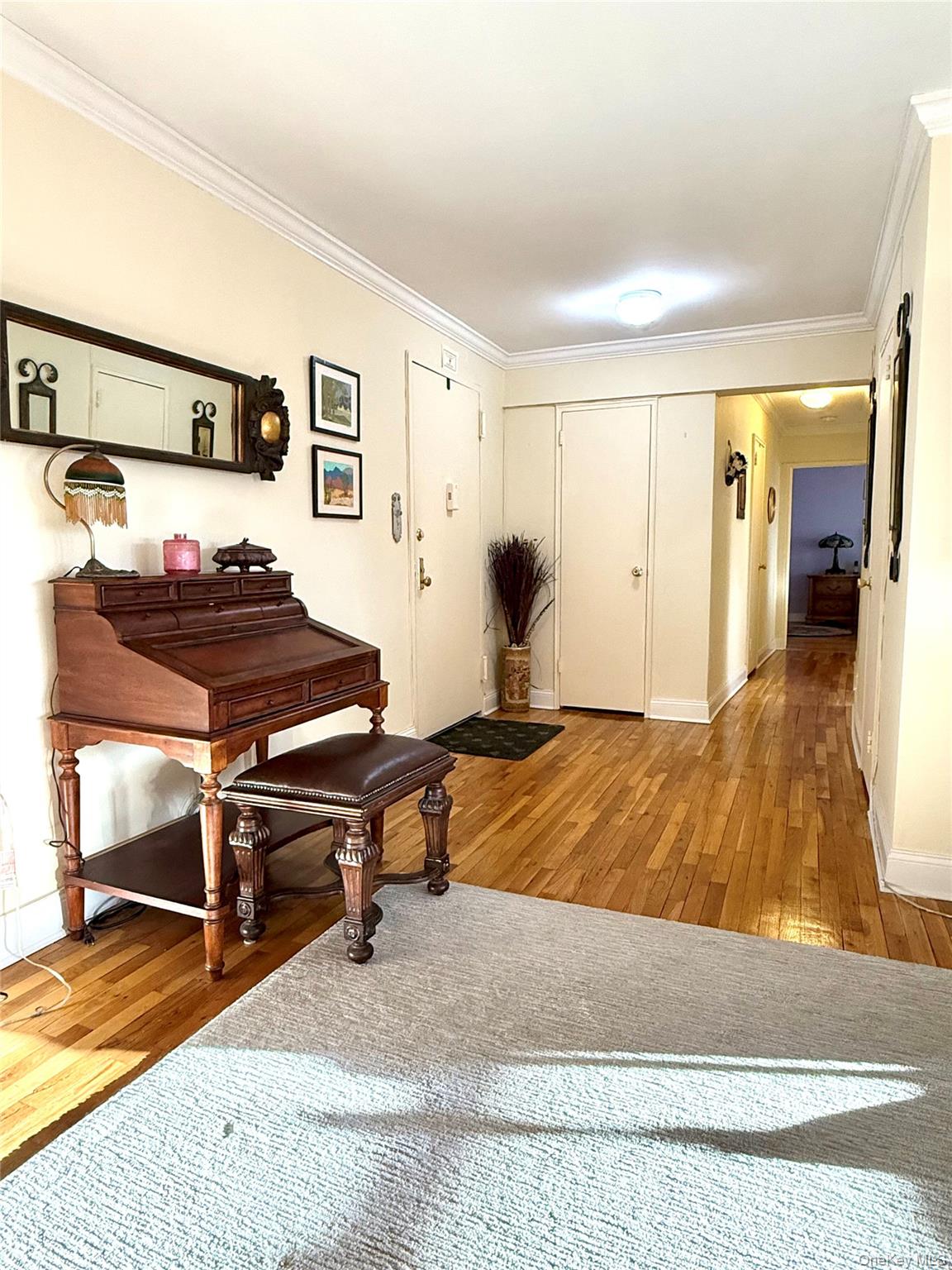 #3 photo, 30 Pearsall Avenue, নাসাউ কাউন্টি Glen Cove , NY 11542