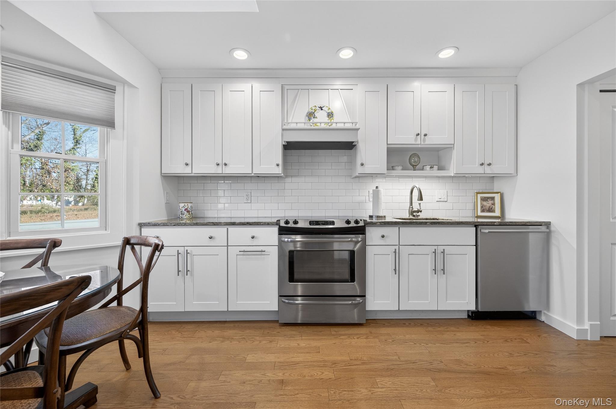 #5 photo, 1 Mechanic Court, Huntington , NY 11743