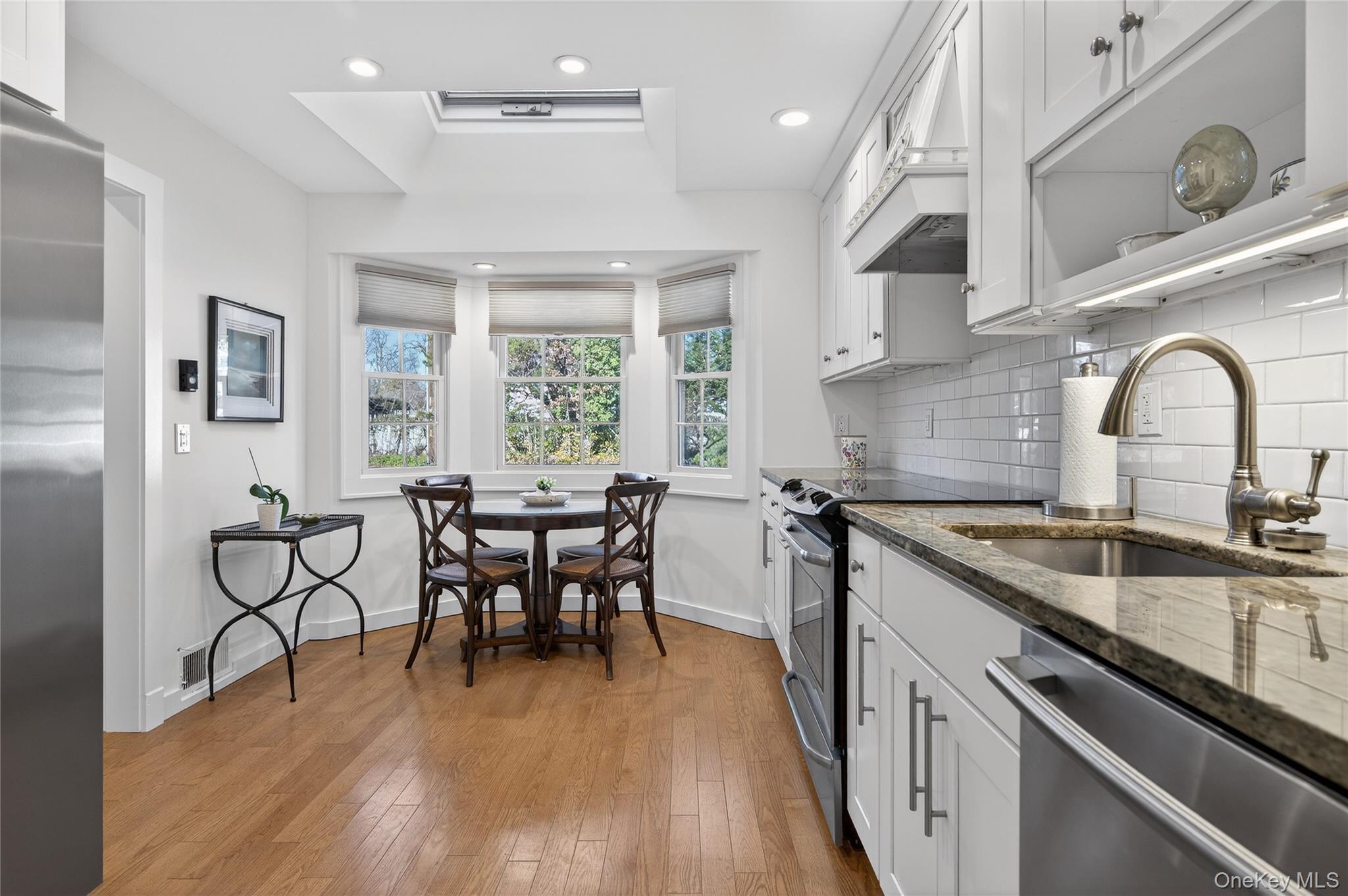 #6 photo, 1 Mechanic Court, Huntington , NY 11743