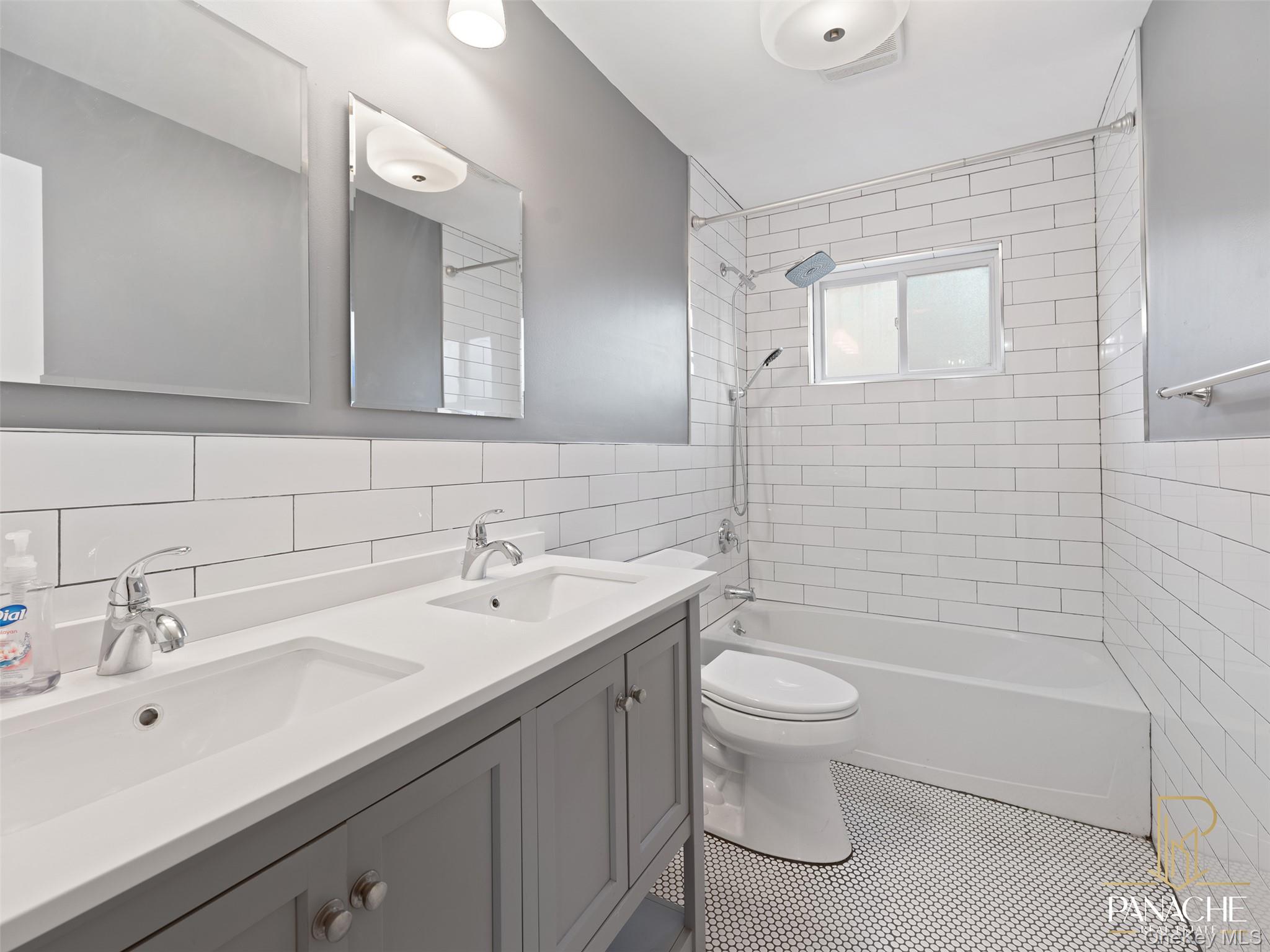 #6 photo, 11906 Guy R Brewer Boulevard, Jamaica , NY 11434