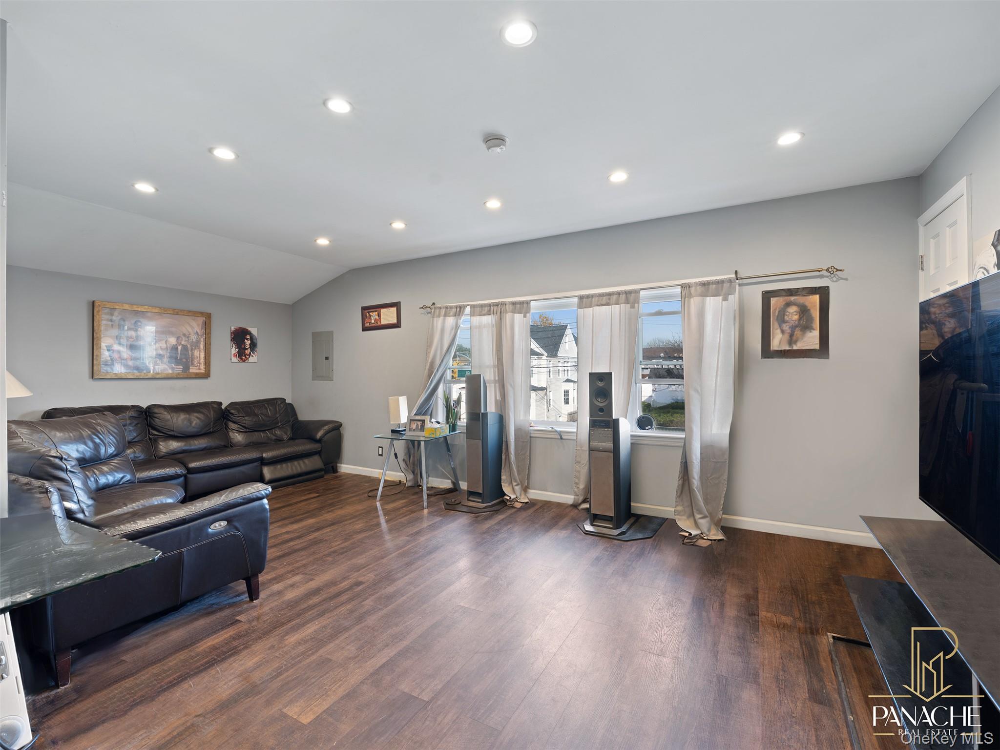 #8 photo, 11906 Guy R Brewer Boulevard, Jamaica , NY 11434