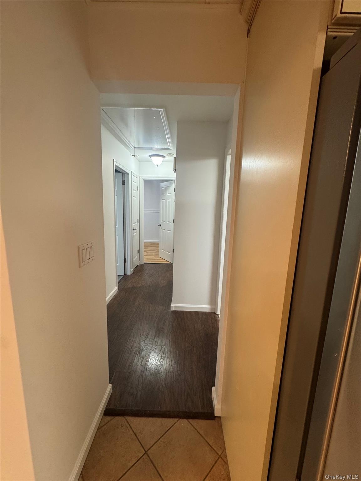 #9 photo, 1215 America Avenue, 东长岛 West Babylon , NY 11704