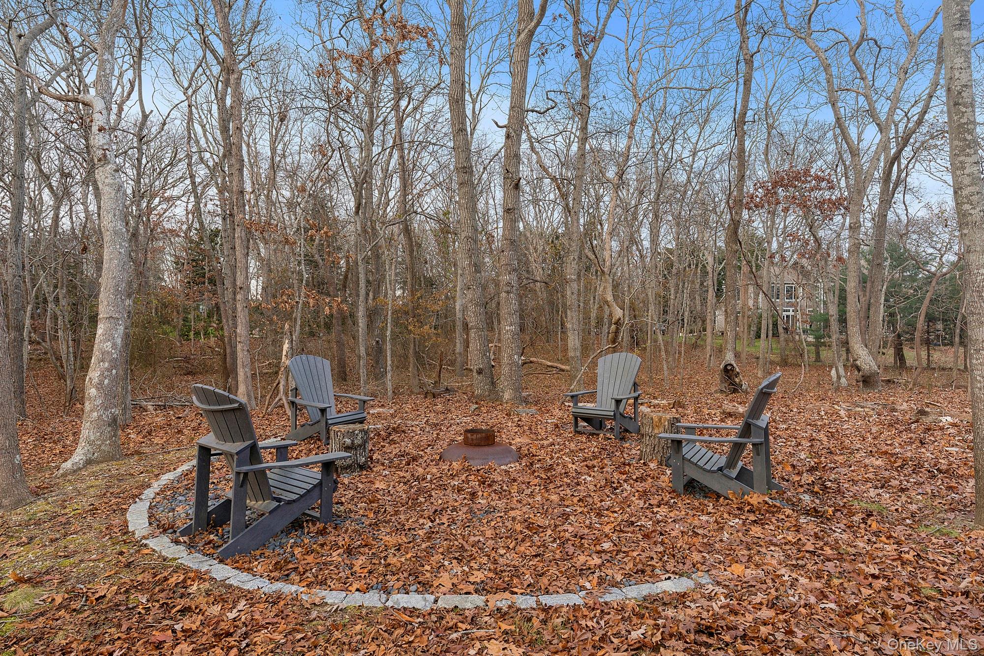 #12 photo, 54 Fox Hunt, Amagansett , NY 11930