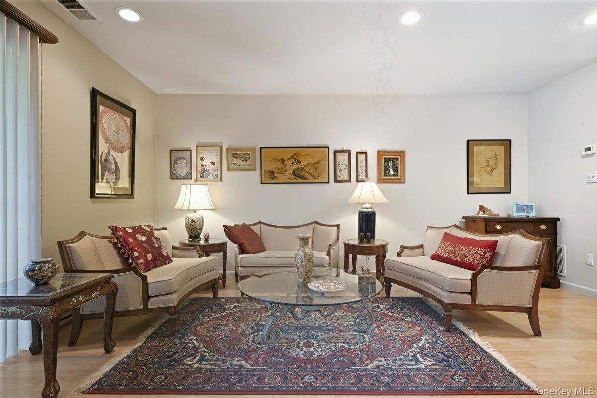 #13 photo, 100 Daly Boulevard, Oceanside , NY 11572