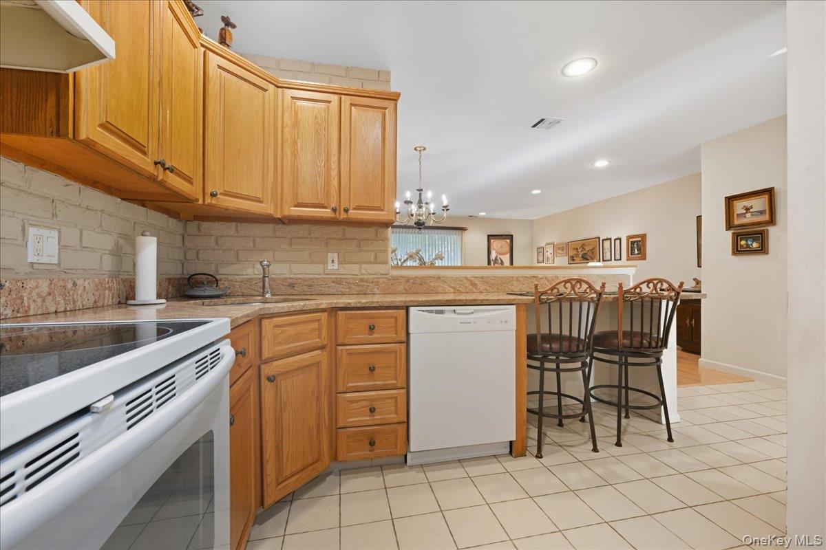 #19 photo, 100 Daly Boulevard, Oceanside , NY 11572