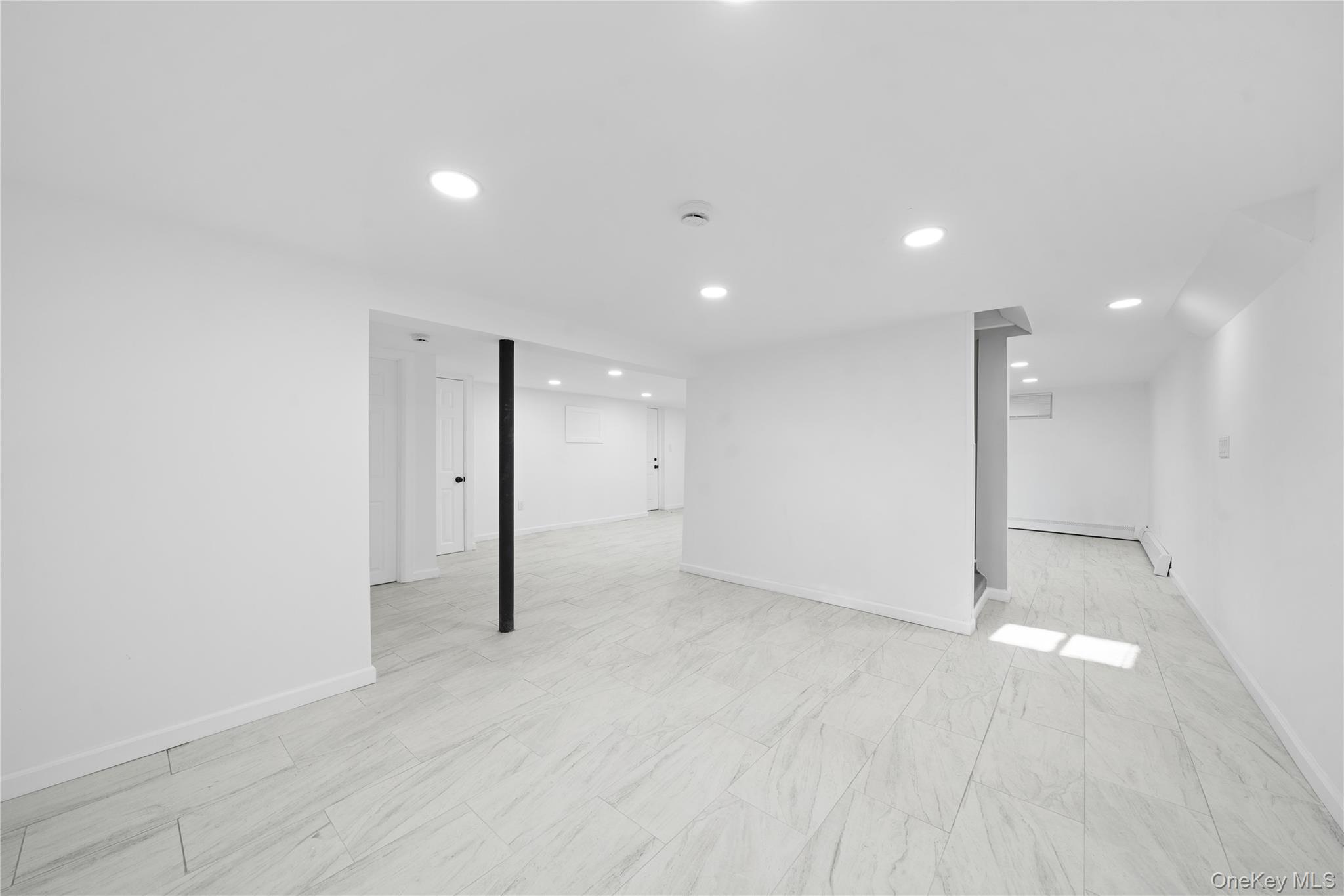 #16 photo, 193 N Arizona Road, West Babylon , NY 11704