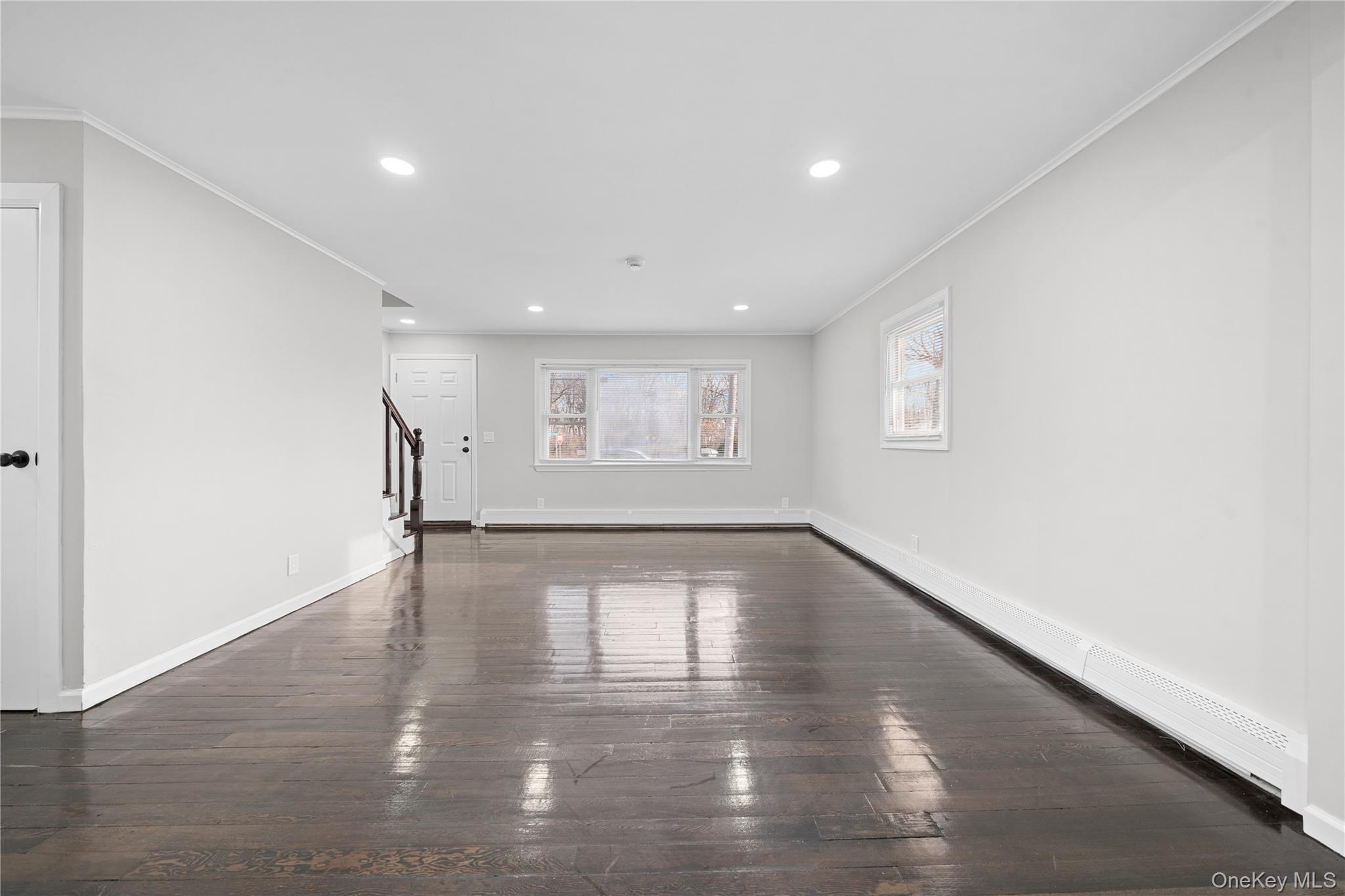 #9 photo, 193 N Arizona Road, West Babylon , NY 11704