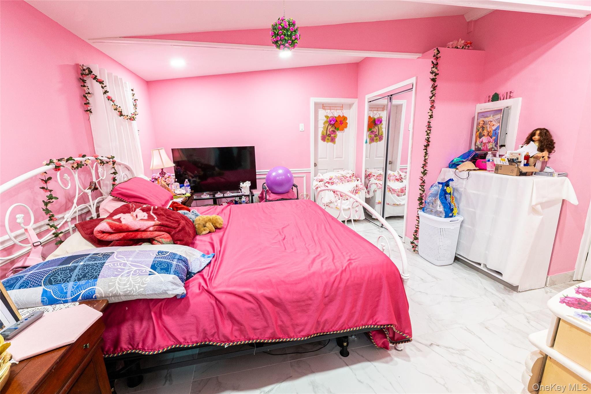 #19 photo, 163 Orchard Road, East Patchogue , NY 11772