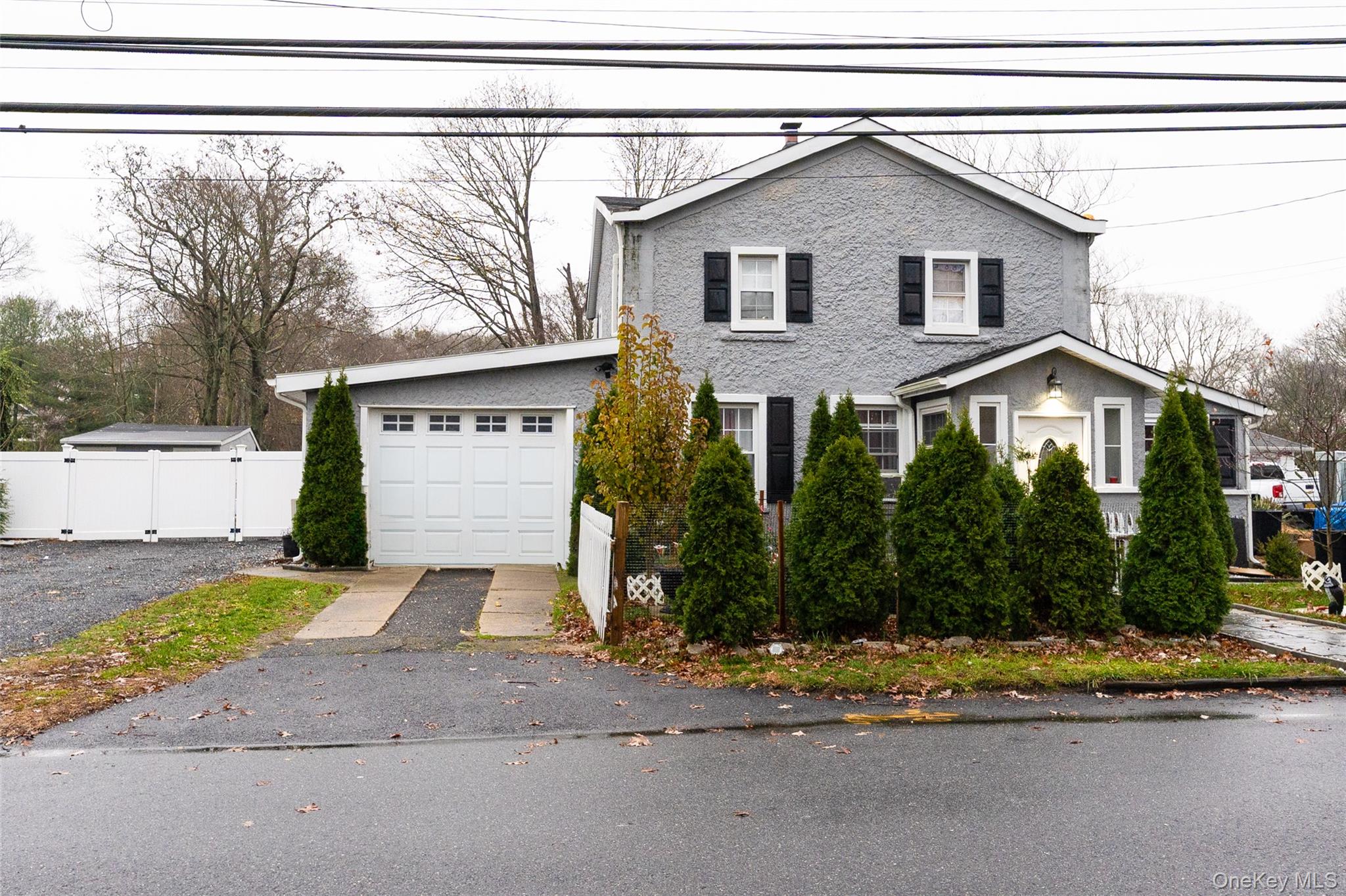 #2 photo, 163 Orchard Road, East Patchogue , NY 11772
