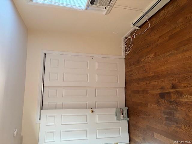 #10 photo, 3 Hudson Street, East Rockaway , NY 11518