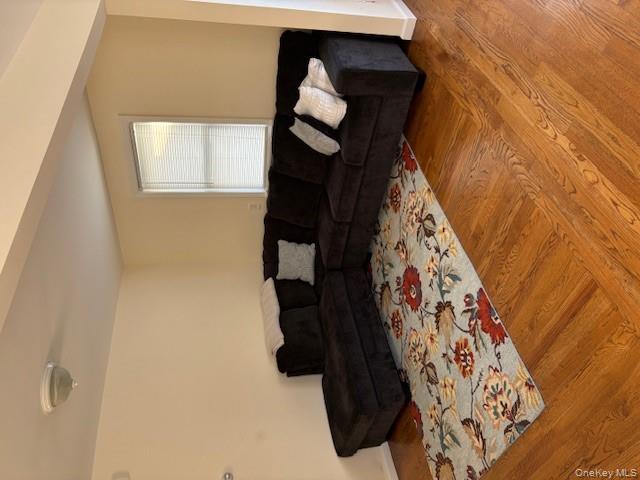 #18 photo, 3 Hudson Street, East Rockaway , NY 11518