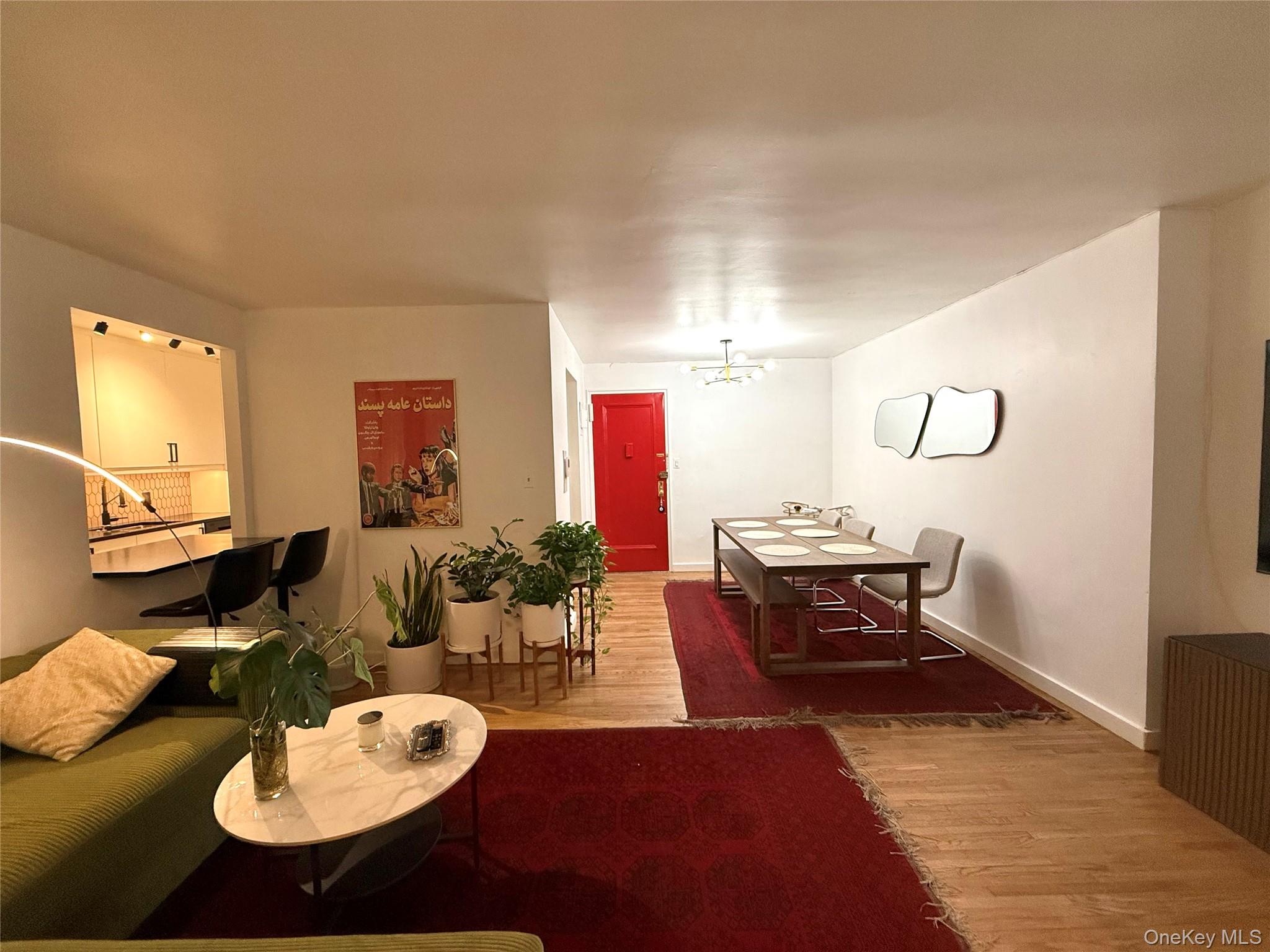 #15 photo, 112-30 Northern Boulevard, Corona , NY 11368