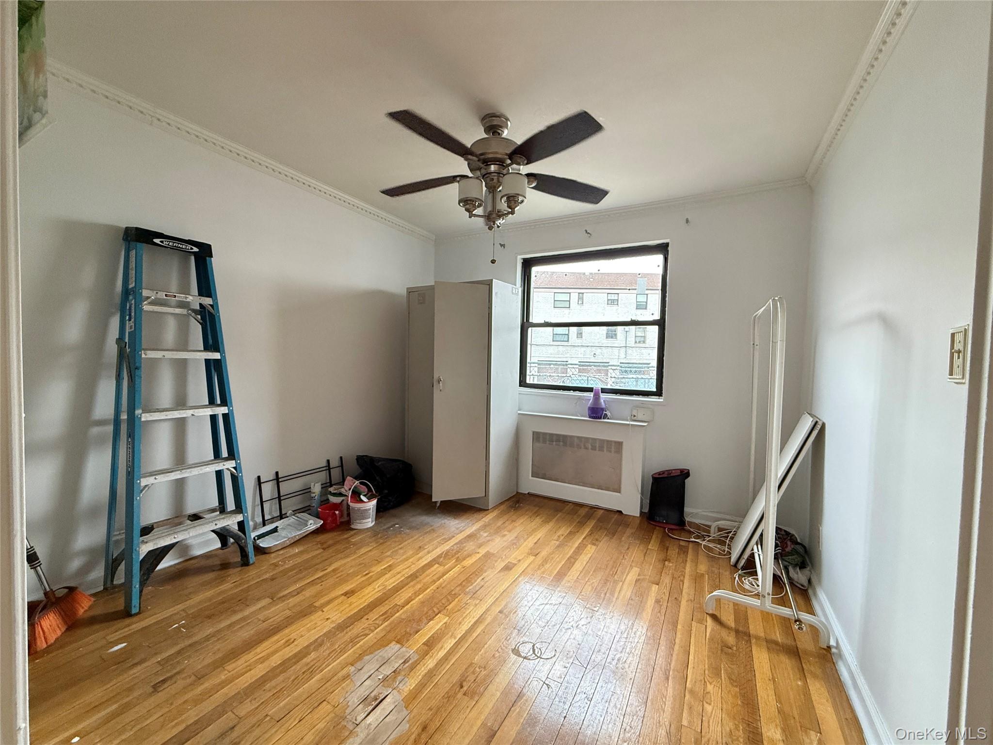 #5 photo, 135-23 Jewel Avenue, كوينز Kew Garden Hills , NY 11367