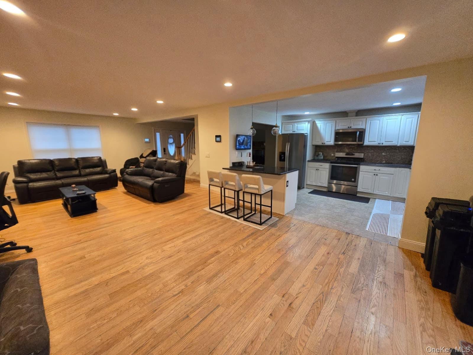 #10 photo, 336 Nicolls Road, সাফোক কাউন্টি Deer Park , NY 11729