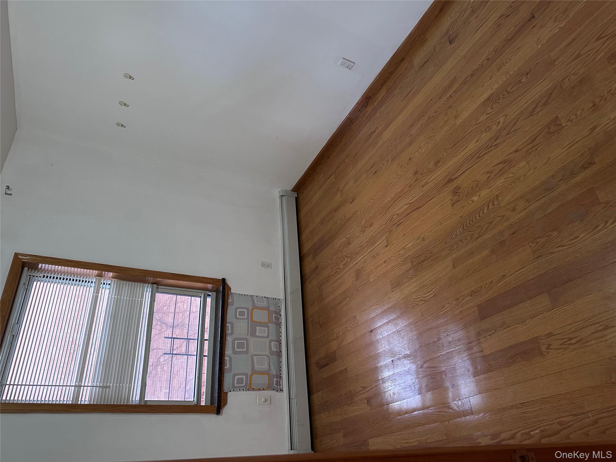 #5 photo, 71-77 159 Street, 플러싱 Flushing , NY 11365