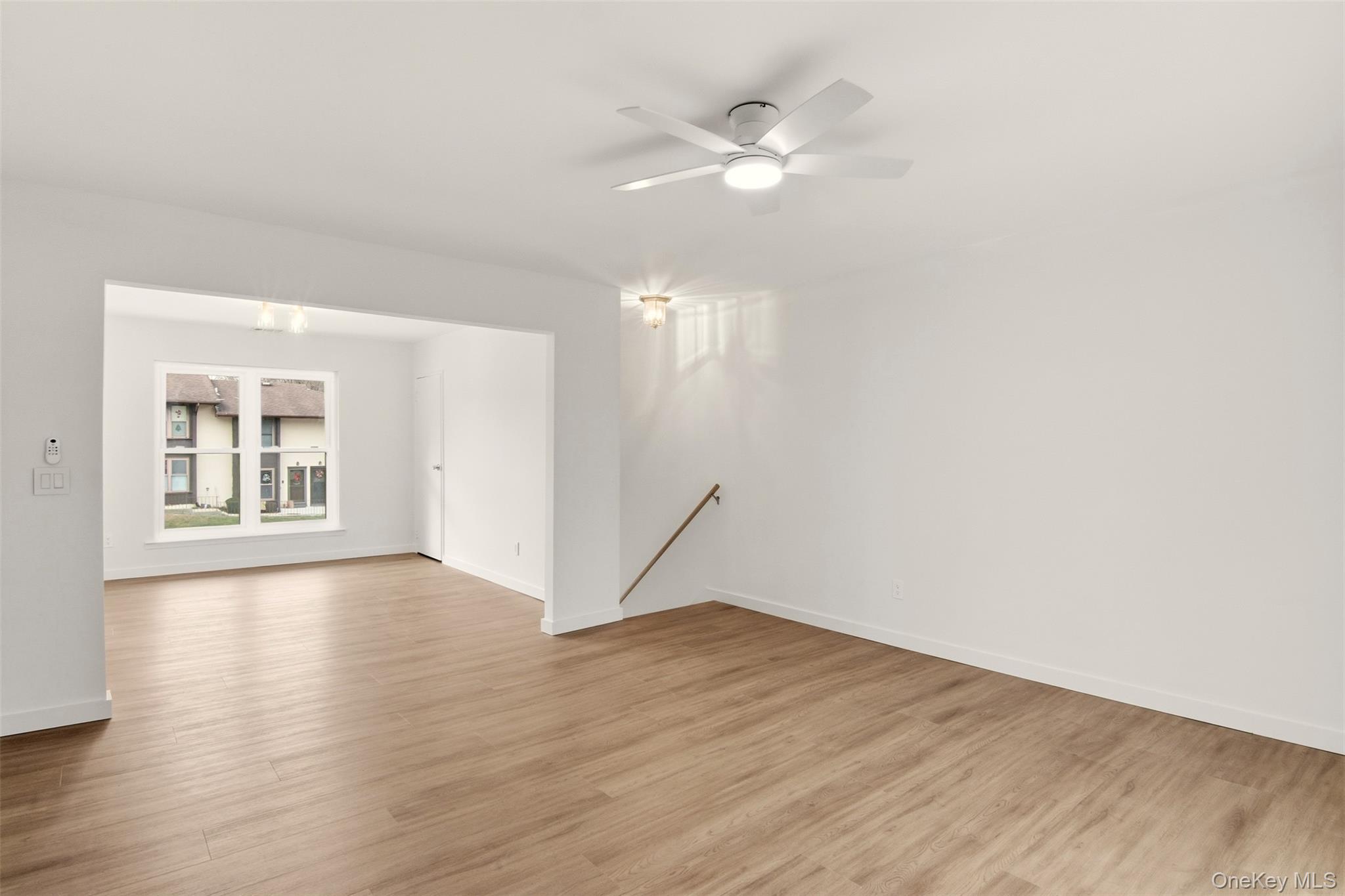 #10 photo, 8 Dogwood Court, Selden , NY 11784