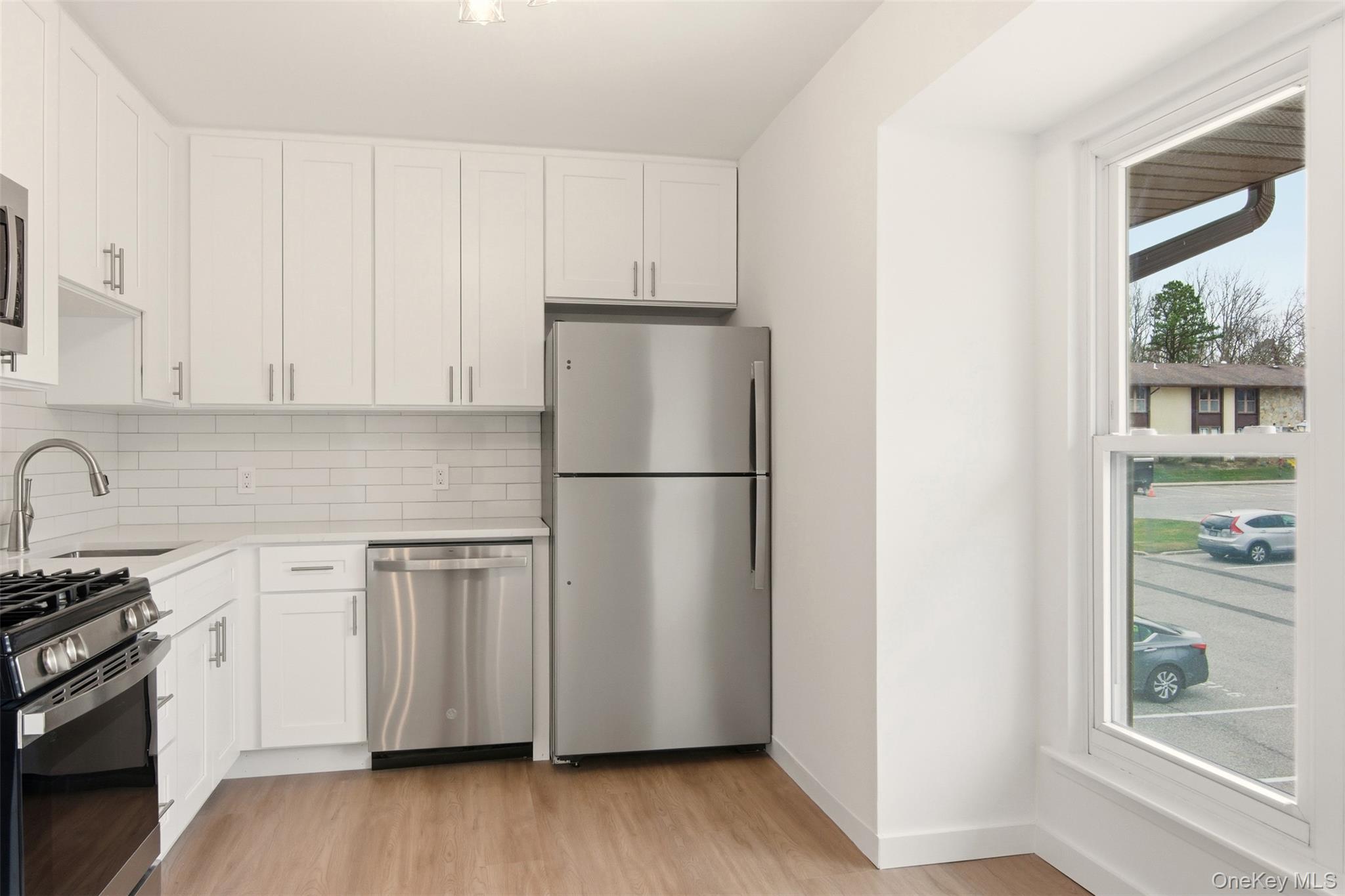 #19 photo, 8 Dogwood Court, Selden , NY 11784