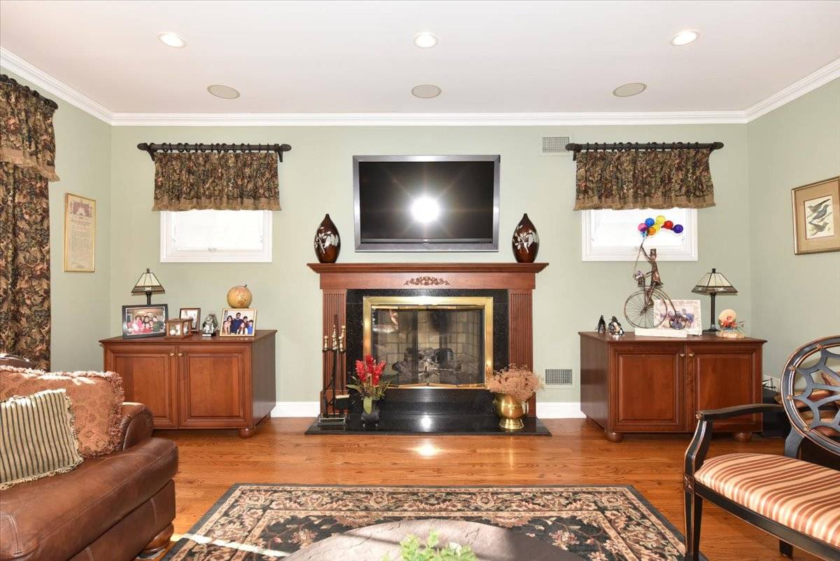 #14 photo, 92 Amherst Street, নাসাউ কাউন্টি Garden City , NY 11530