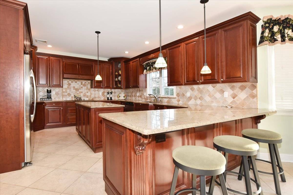 #16 photo, 92 Amherst Street, নাসাউ কাউন্টি Garden City , NY 11530