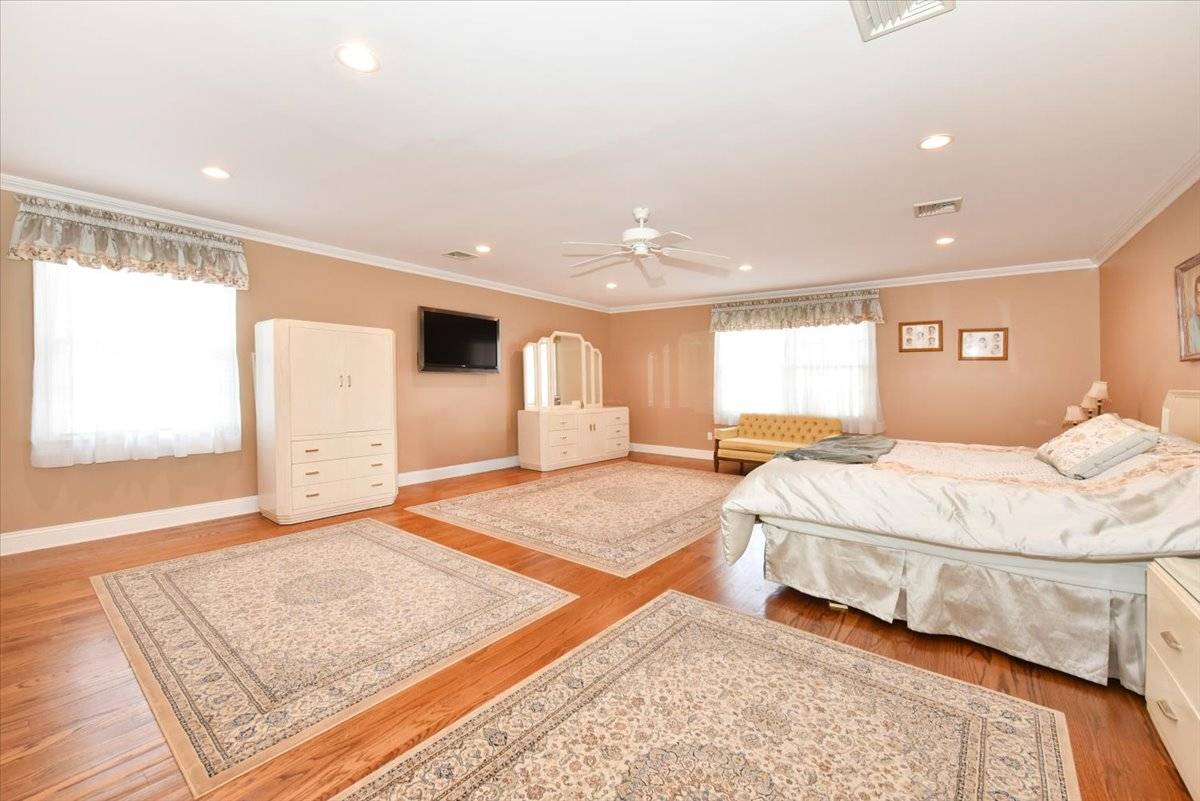 #27 photo, 92 Amherst Street, নাসাউ কাউন্টি Garden City , NY 11530