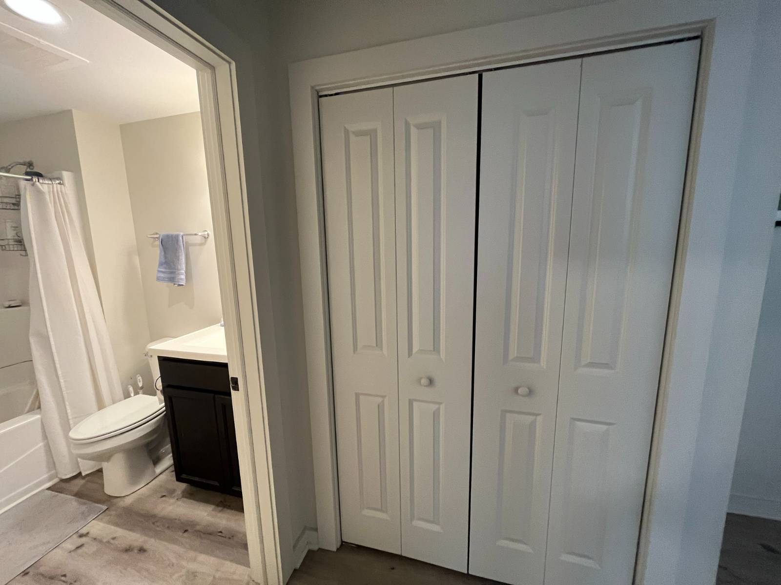 #8 photo, 487 Nott Street, #2, Schenectady , NY 12308