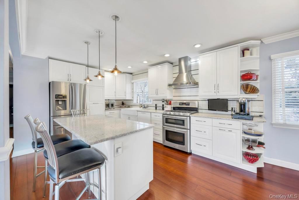 #14 photo, 57 New South Road, নাসাউ কাউন্টি Hicksville , NY 11801