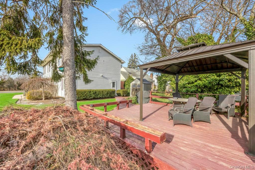 #6 photo, 57 New South Road, নাসাউ কাউন্টি Hicksville , NY 11801