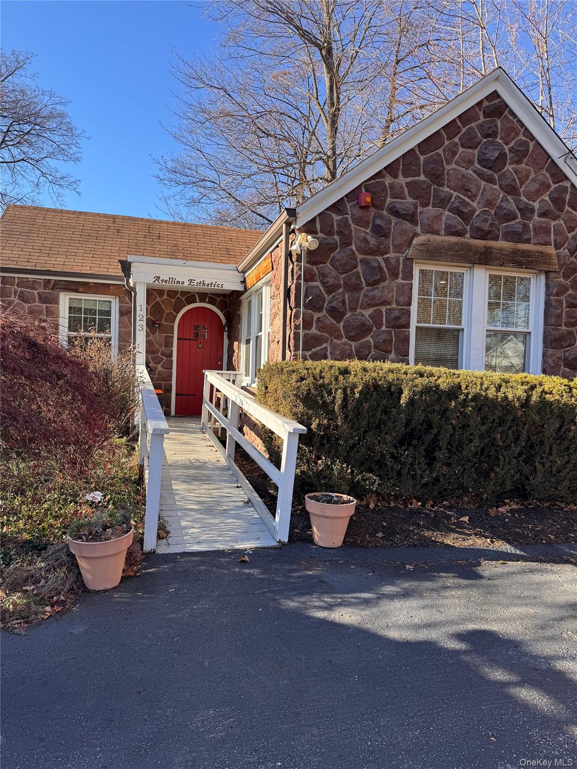 #3 photo, 123 Park Avenue, New City , NY 10956