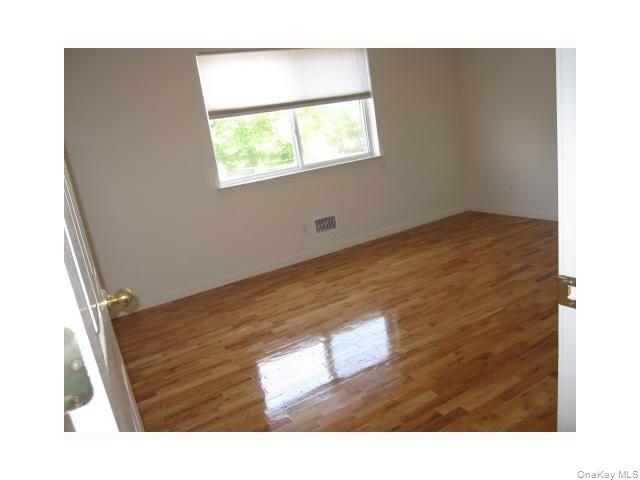 #9 photo, 25 College Avenue, Nanuet , NY 10954