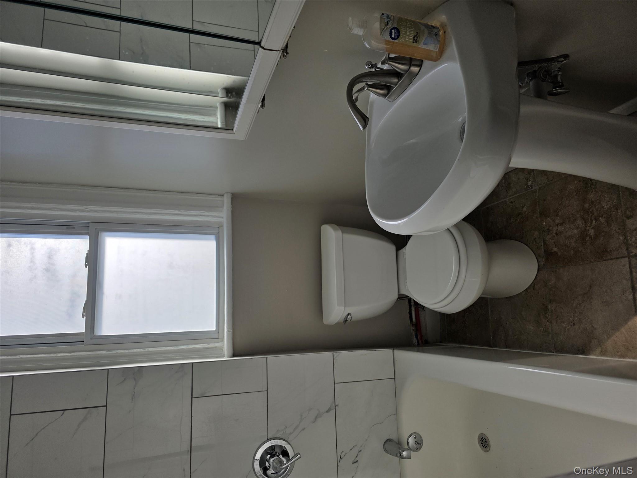 #10 photo, 18 Davis Street, Poughkeepsie , NY 12601