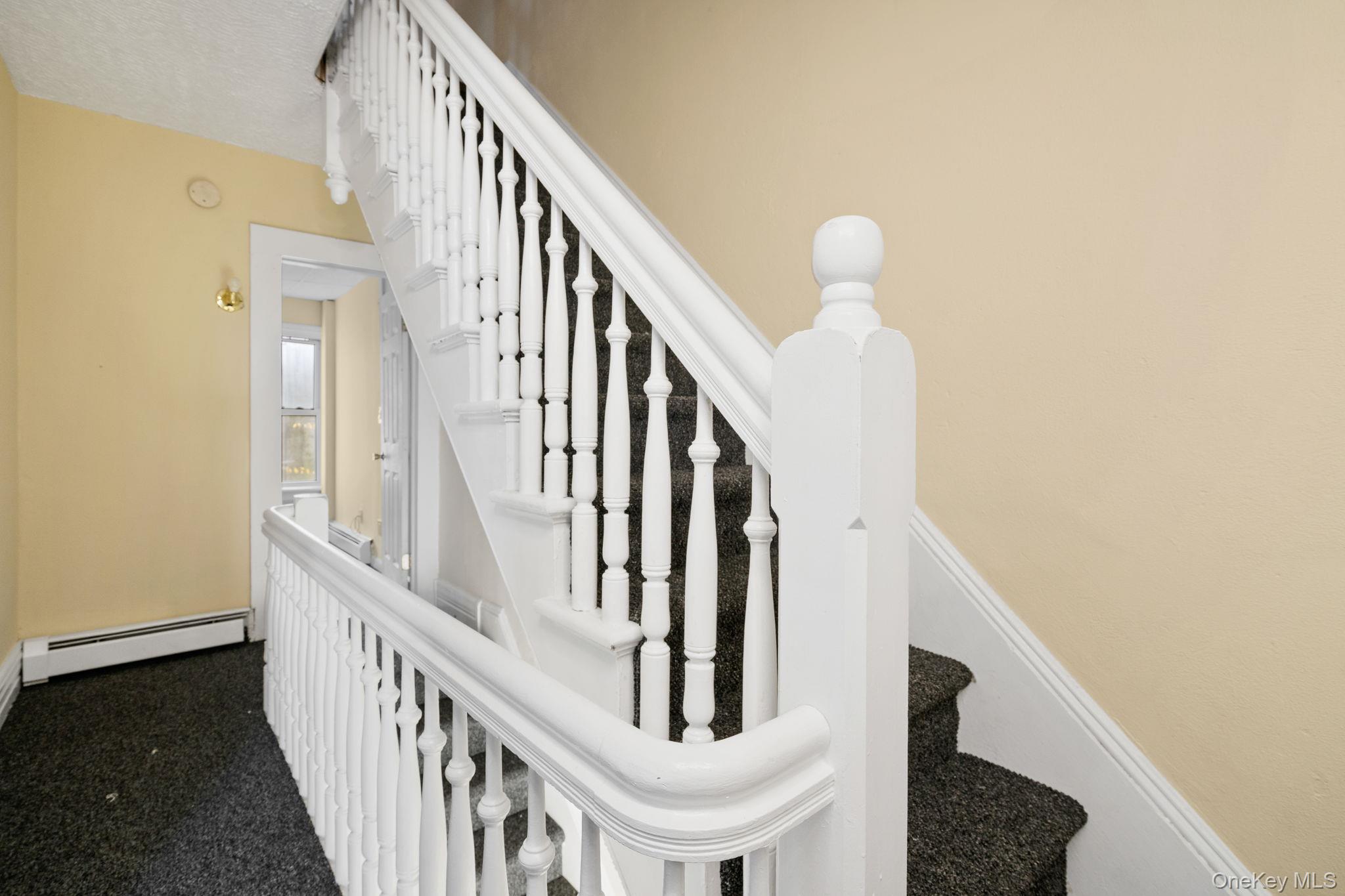 #8 photo, 61 Overlook Place, Newburgh , NY 12550