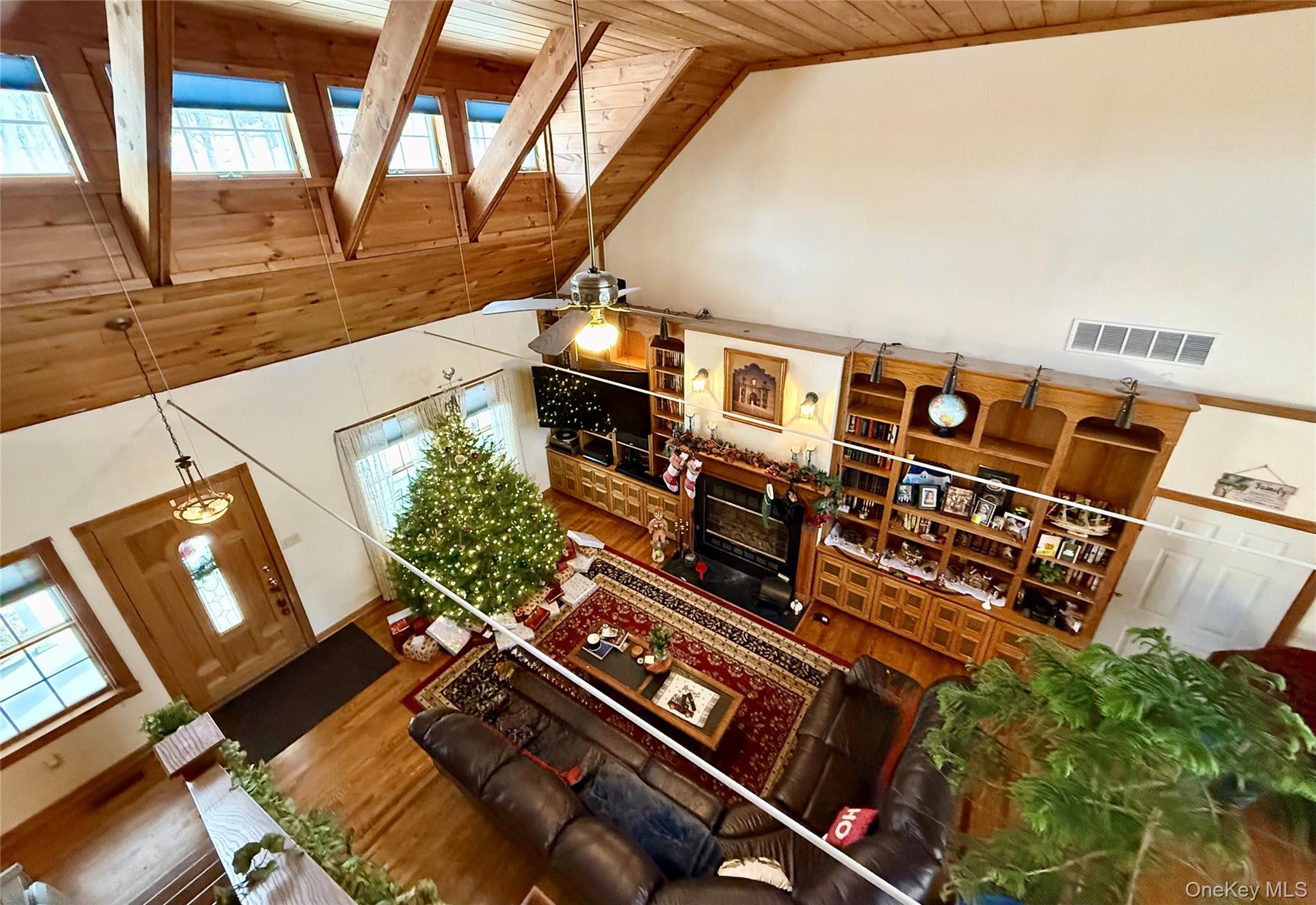 #10 photo, 912-918 Hollow Road, Salt Point , NY 12578