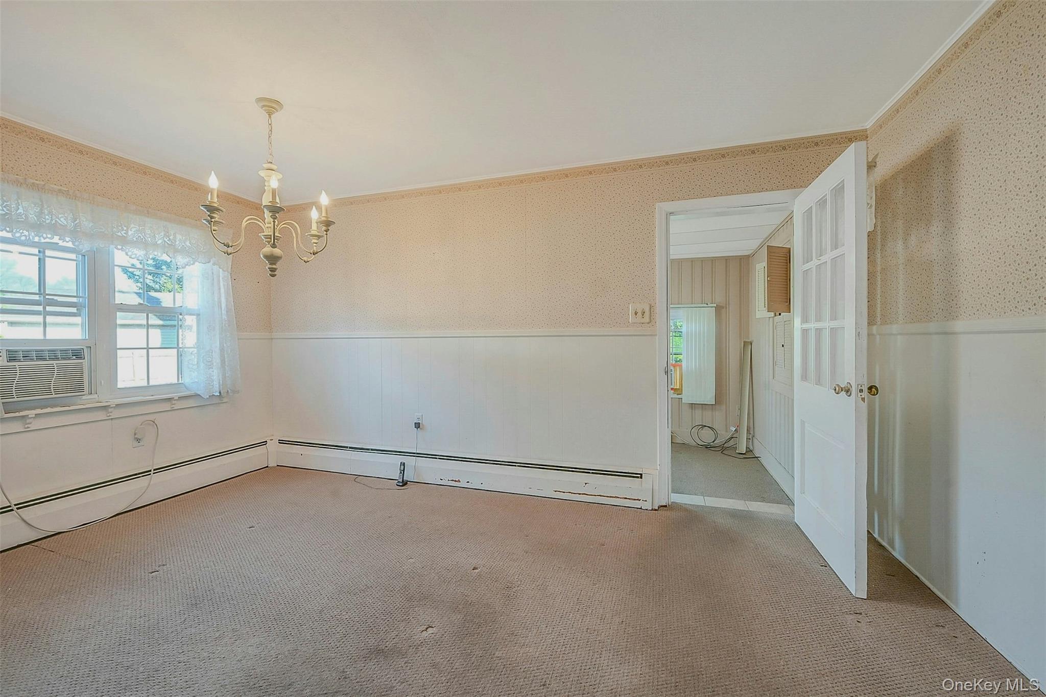 #13 photo, 11 Doxsee Place, Islip , NY 11751