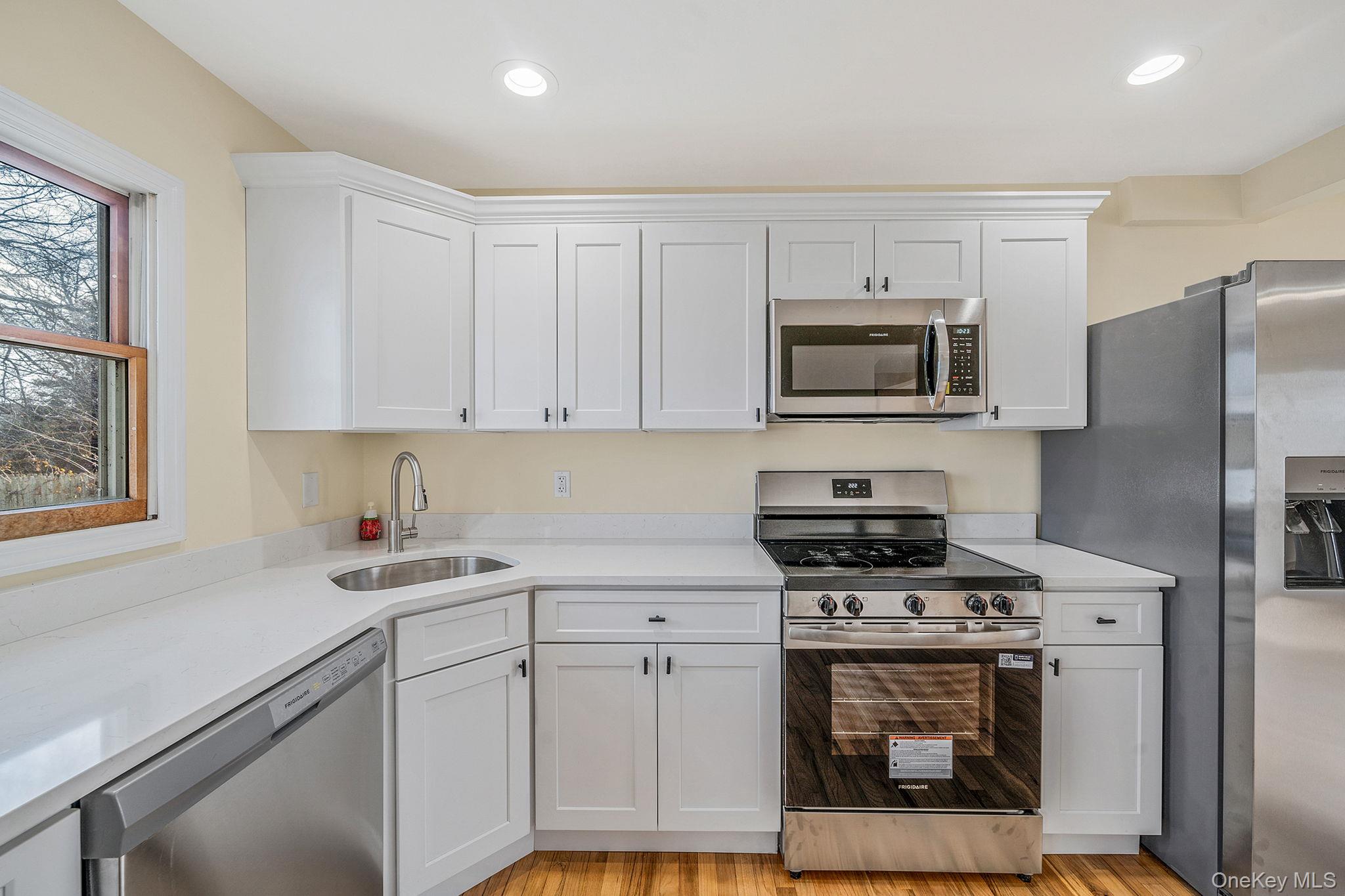 #2 photo, 31 Walnut Avenue, Patchogue , NY 11772