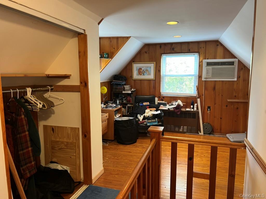 #9 photo, 21 Oceanview Avenue, Valley Stream , NY 11581