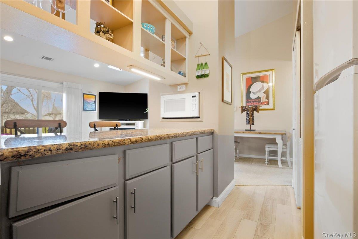 #17 photo, 100 Daly Boulevard, Oceanside , NY 11572