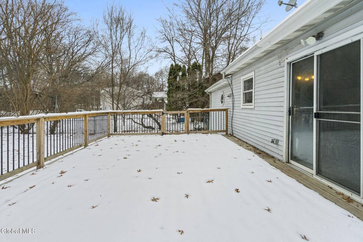 #7 photo, 8 Allyson Court, Colonie , NY 12205