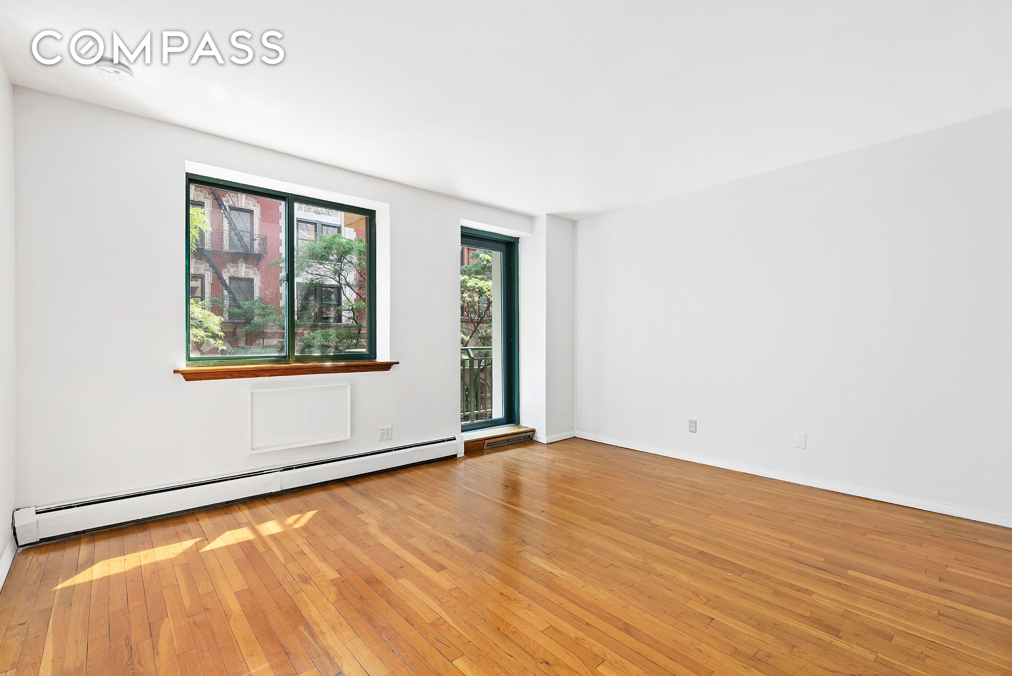 #1 photo, 325 W 51st Street, Hell's Kitchen , NY 10019