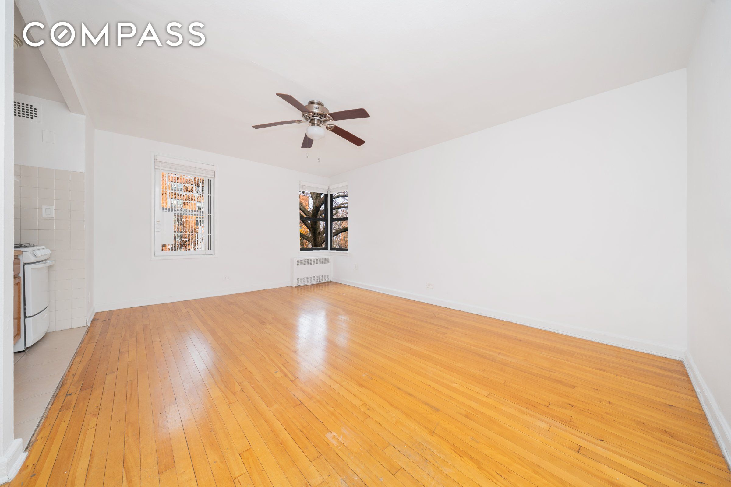 #3 photo, Jackson Heights, 皇后區 傑克遜高地 Jackson Heights , NY 11372