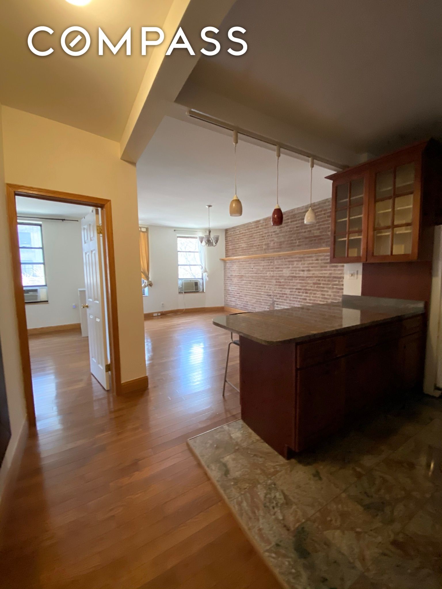 #3 photo, 839 W End Avenue, Upper West Side , NY 10025