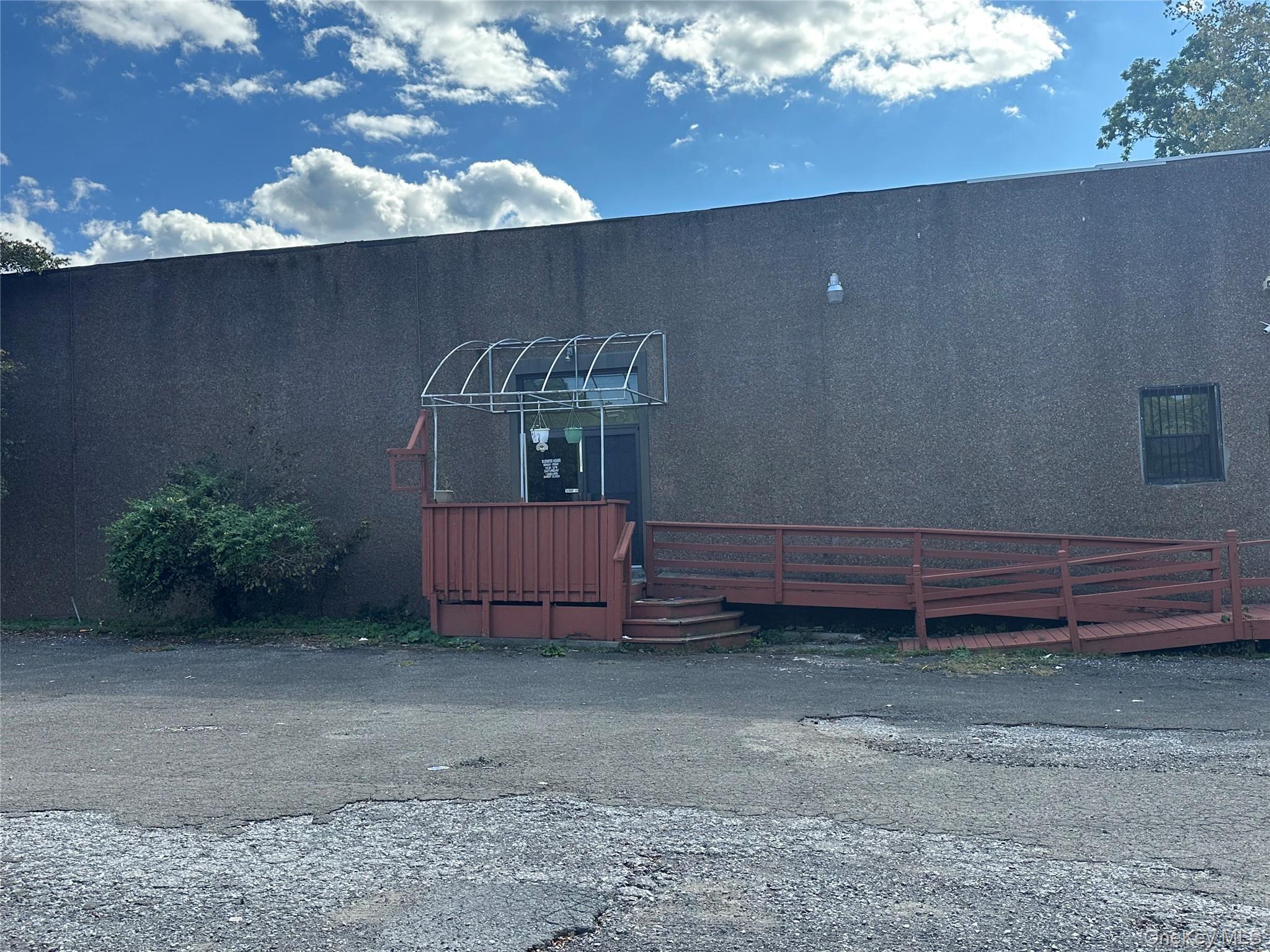 #14 photo, 136 Lake Street, Newburgh , NY 12550