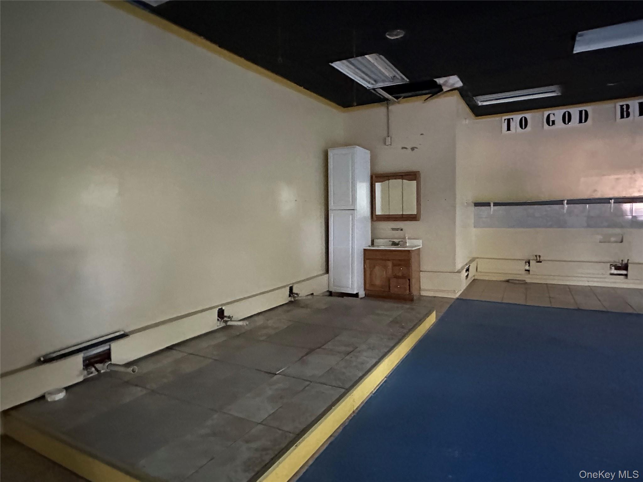 #8 photo, 136 Lake Street, Newburgh , NY 12550