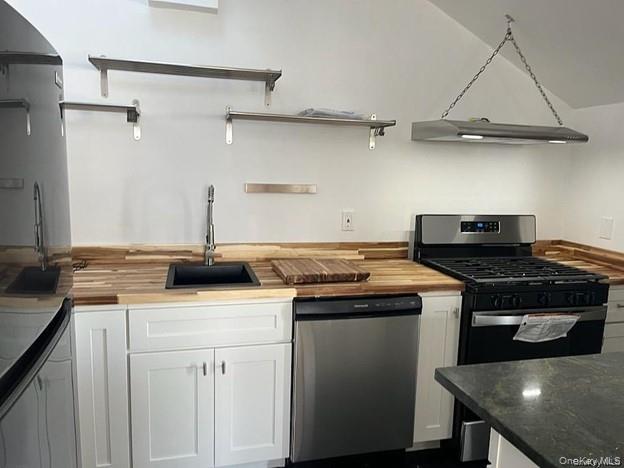 #2 photo, 1418 Outlook Avenue, Bronx , NY 10465