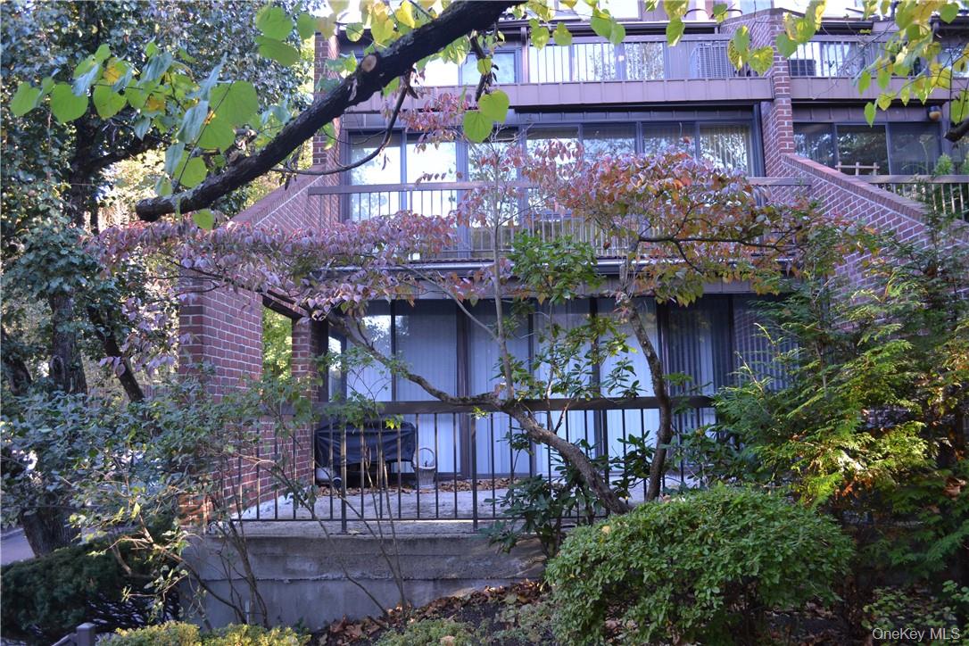 #1 photo, 150 North Bedford Road, Chappaqua , NY 10514