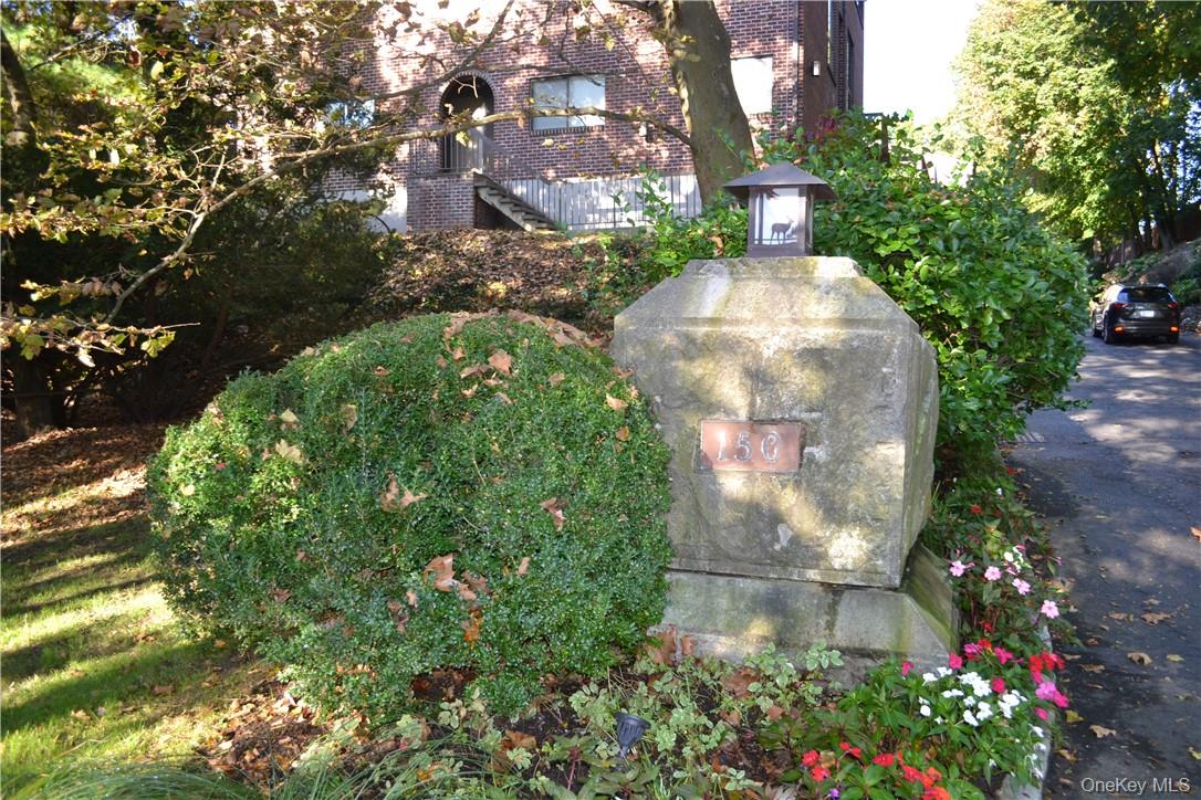 #2 photo, 150 North Bedford Road, Chappaqua , NY 10514