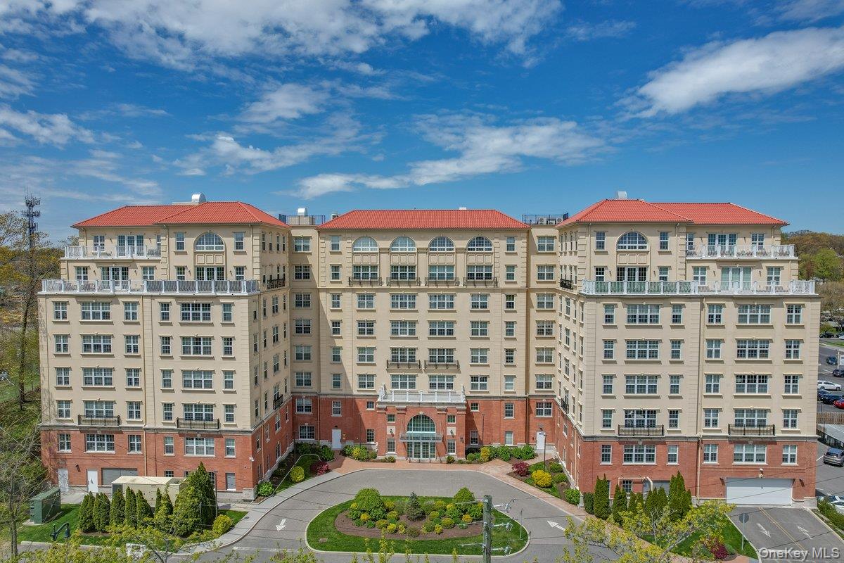 #1 photo, 10 Byron Place, Larchmont , NY 10538